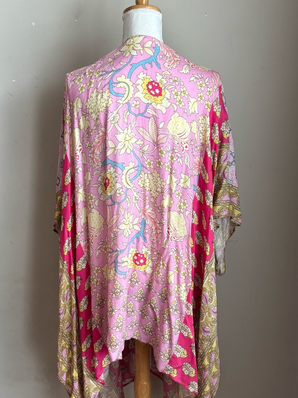 Anthropologie Pandora Floral Kimono - Picture 6 of 11